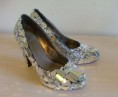 /album/calzado/zapatos-decorados-con-trozos-de-vidrio2-jpg/